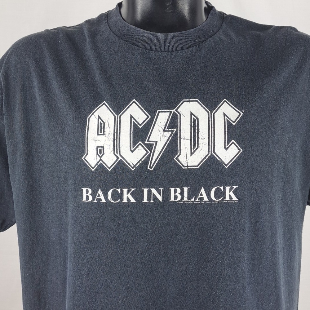 2004 AC/DC Back in Black logo spellout black & white rock band XL t-shirt